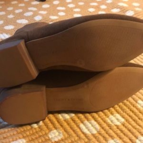 NWT Lucky Brand Suede Gleldo Boots (7.5) - Picture 3 of 5